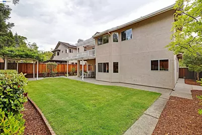 3825 Sheffield Cir, Danville, CA 94506 - Photo 36