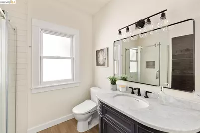528 Haddon Rd, Oakland, CA 94606 - Photo 18