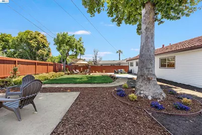 7832 Gardella Dr, Dublin, CA 94568 - Photo 12