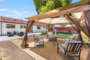 7832 Gardella Dr, Dublin, CA 94568 - Photo 14