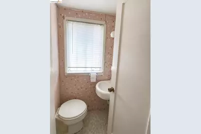 1862 66th Ave, Oakland, CA 94621 - Photo 12