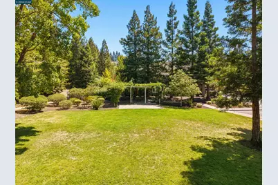 59 Woodvalley Dr, Danville, CA 94506 - Photo 24