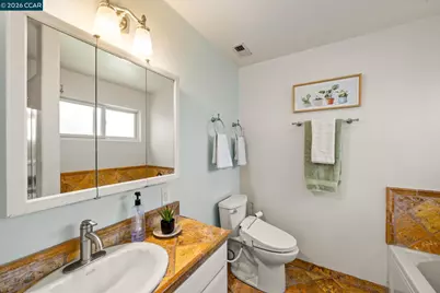 1361 La Vista Ave, Concord, CA 94521 - Photo 26