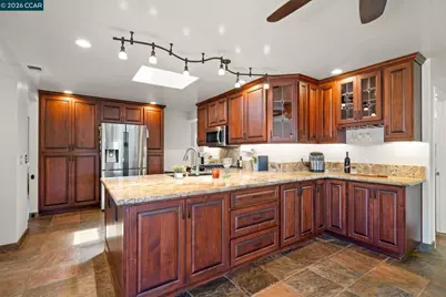 1361 La Vista Ave, Concord, CA 94521 - Photo 12