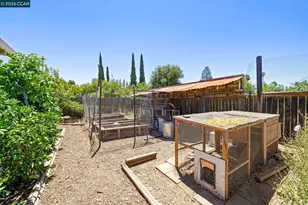 1361 La Vista Ave, Concord, CA 94521 - Photo 40