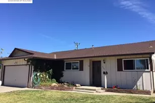 953 7th, Ripon, CA 95366 - Photo 1