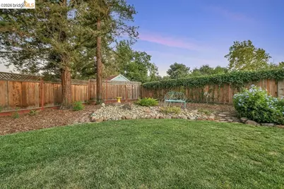 1400 Valencia Ct, Brentwood, CA 94513 - Photo 42