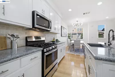 1633 Lee Way, Milpitas, CA 95035 - Photo 12