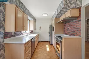 2324 Dolores Ct, Pinole, CA 94564 - Photo 6