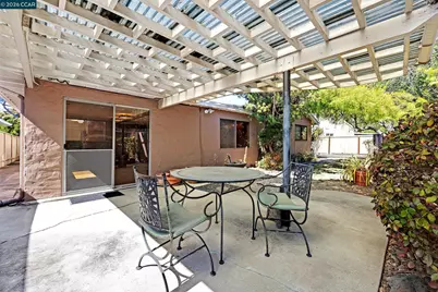 2324 Dolores Ct, Pinole, CA 94564 - Photo 26