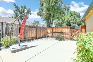 97 Lexington St, Brentwood, CA 94513 - Photo 30