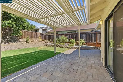 2300 Lake Park Ct, Martinez, CA 94553 - Photo 28