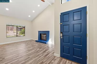 2300 Lake Park Ct, Martinez, CA 94553 - Photo 4
