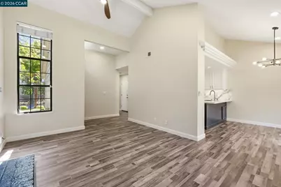 2300 Lake Park Ct, Martinez, CA 94553 - Photo 6