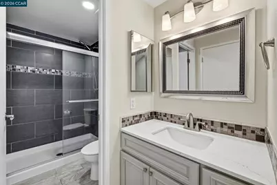 2300 Lake Park Ct, Martinez, CA 94553 - Photo 22