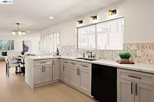2356 Marineview Dr, San Leandro, CA 94577 - Photo 18