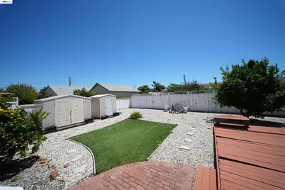 1526 Beechwood Ave, San Leandro, CA 94579 - Photo 10