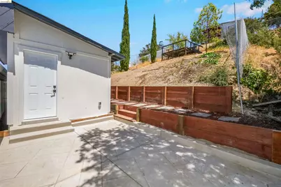 1090 Central Blvd, Hayward, CA 94542 - Photo 46