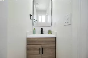 1090 Central Blvd, Hayward, CA 94542 - Photo 44