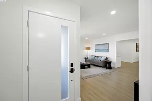 1090 Central Blvd, Hayward, CA 94542 - Photo 8