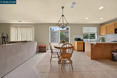 1816 Crown Peak Way, Antioch, CA 94531 - Photo 8