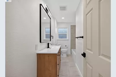19515 Western Blvd, Hayward, CA 94541 - Photo 40