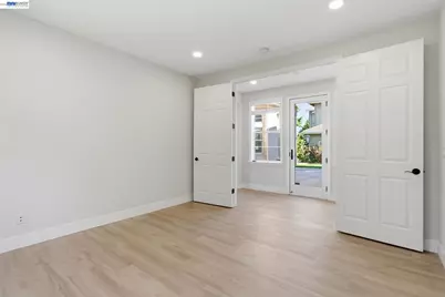 2200 Lotus Way, Tracy, CA 95376 - Photo 24