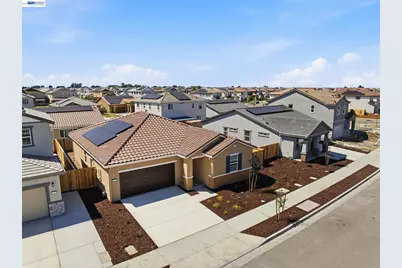 16047 Pirates Cove Ln, Lathrop, CA 95330 - Photo 38
