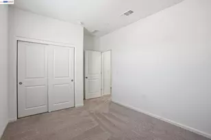 16047 Pirates Cv Ln, Lathrop, CA 95330 - Photo 14