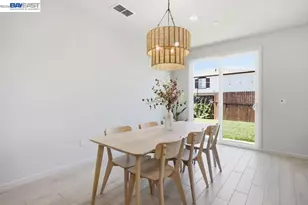 1012 Ramos Dr, Winters, CA 95694 - Photo 8