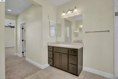 582 Pasture Ave, Lathrop, CA 95330 - Photo 28