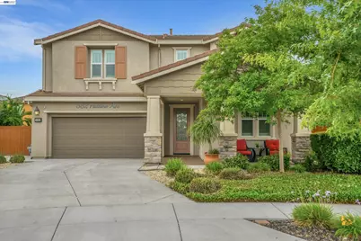 582 Pasture Ave, Lathrop, CA 95330 - Photo 1