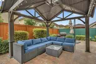 582 Pasture Ave, Lathrop, CA 95330 - Photo 30
