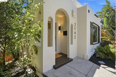 3142 Maxwell Avenue, Oakland, CA 94619 - Photo 2