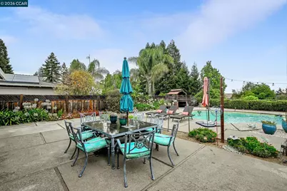 341 Twinview Dr, Pleasant Hill, CA 94523 - Photo 28