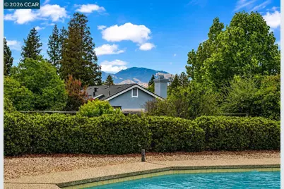 341 Twinview Dr, Pleasant Hill, CA 94523 - Photo 32