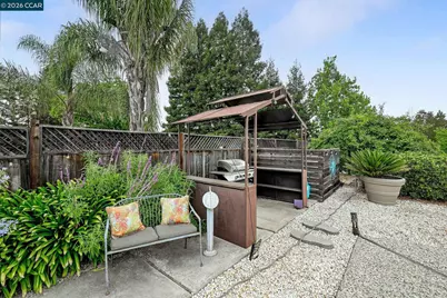 341 Twinview Dr, Pleasant Hill, CA 94523 - Photo 26