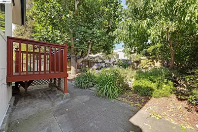 3725 Linwood Ave, Oakland, CA 94602 - Photo 36