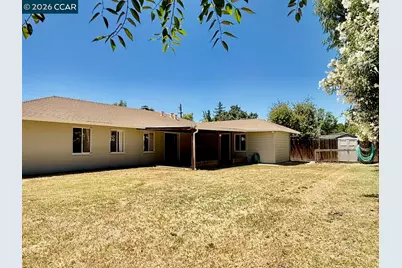 196 Doris Dr, Pleasant Hill, CA 94523 - Photo 22