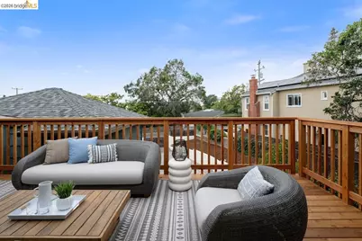 4207 Laguna Ave, Oakland, CA 94602 - Photo 14