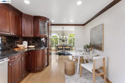20 Dorado Ter #Penthouse, San Francisco, CA 94112 - Photo 14