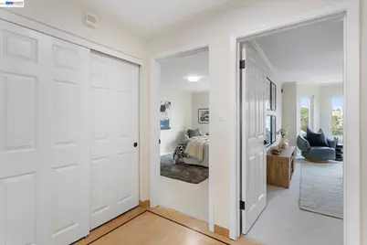 20 Dorado Ter #Penthouse, San Francisco, CA 94112 - Photo 24