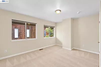 3858 Maybelle Ave, Oakland, CA 94619 - Photo 14