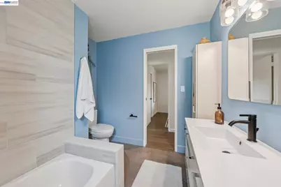 429 Harbor Light Road, Alameda, CA 94501 - Photo 36