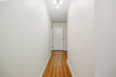 425 28th Street #101B, Oakland, CA 94609 - Photo 22