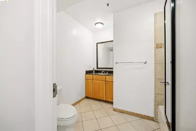 425 28th Street #101B, Oakland, CA 94609 - Photo 16