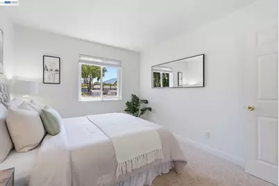 1486 Newhall Pkwy, Concord, CA 94521 - Photo 8