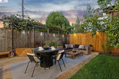 5956 Canning St, Oakland, CA 94609 - Photo 46