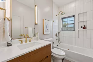 5956 Canning St, Oakland, CA 94609 - Photo 32