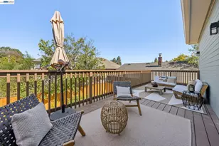 5956 Canning St, Oakland, CA 94609 - Photo 30